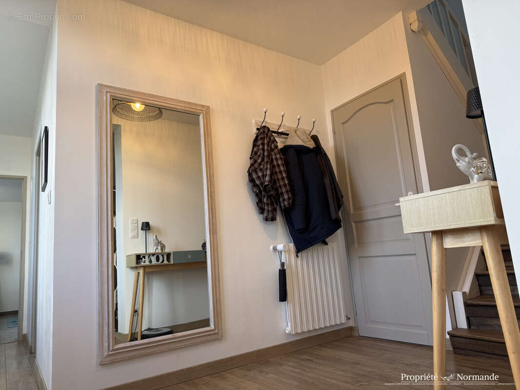 Maison à VOISCREVILLE