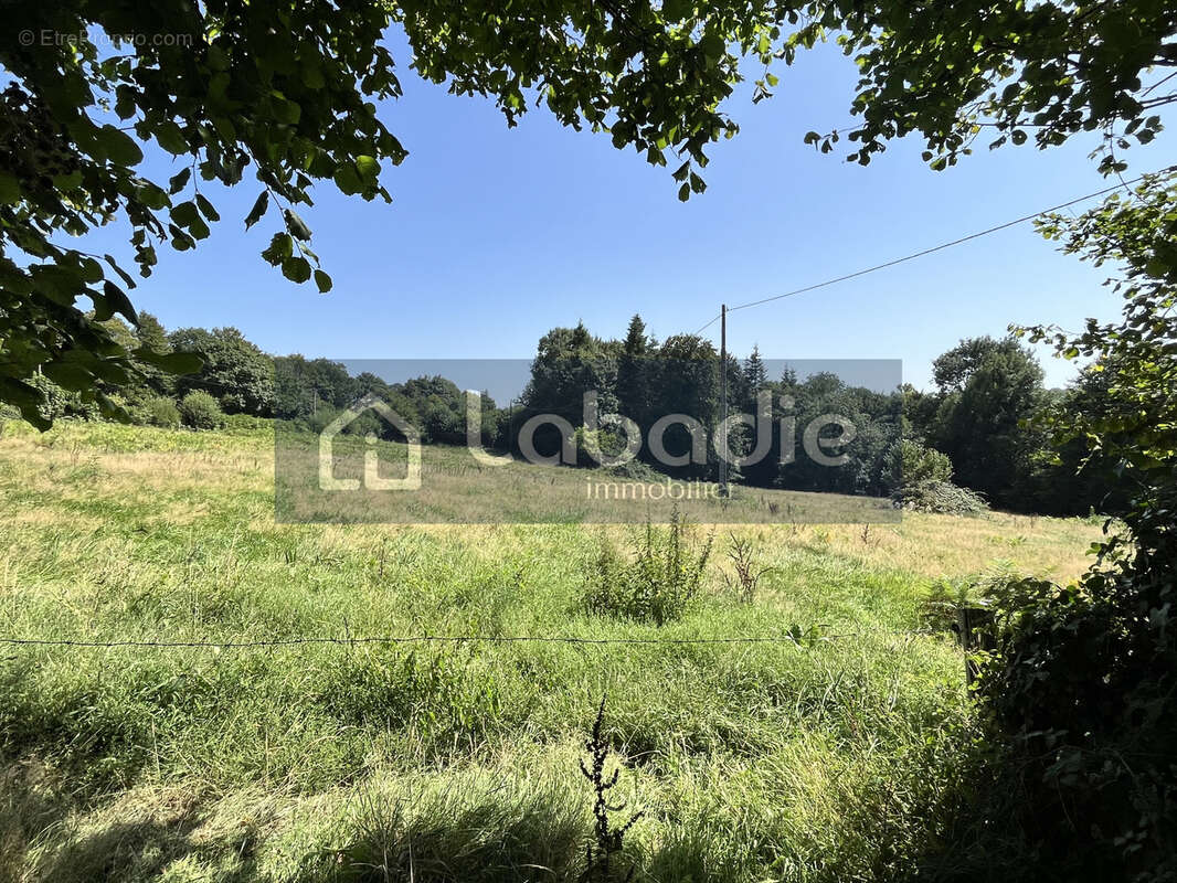 Maison à COULOUVRAY-BOISBENATRE