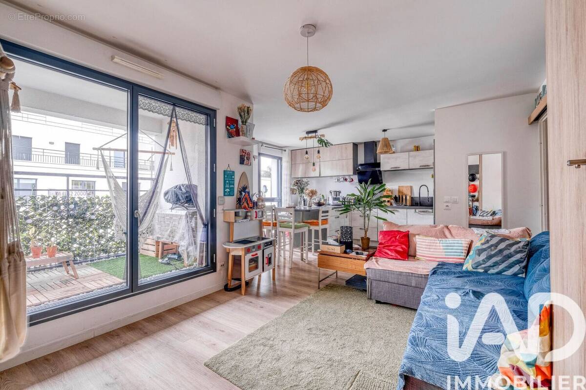 Photo 1 - Appartement à THIAIS