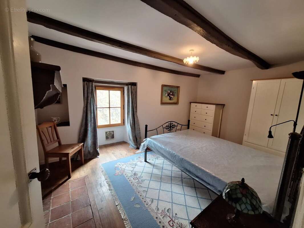 Maison à CHARROUX
