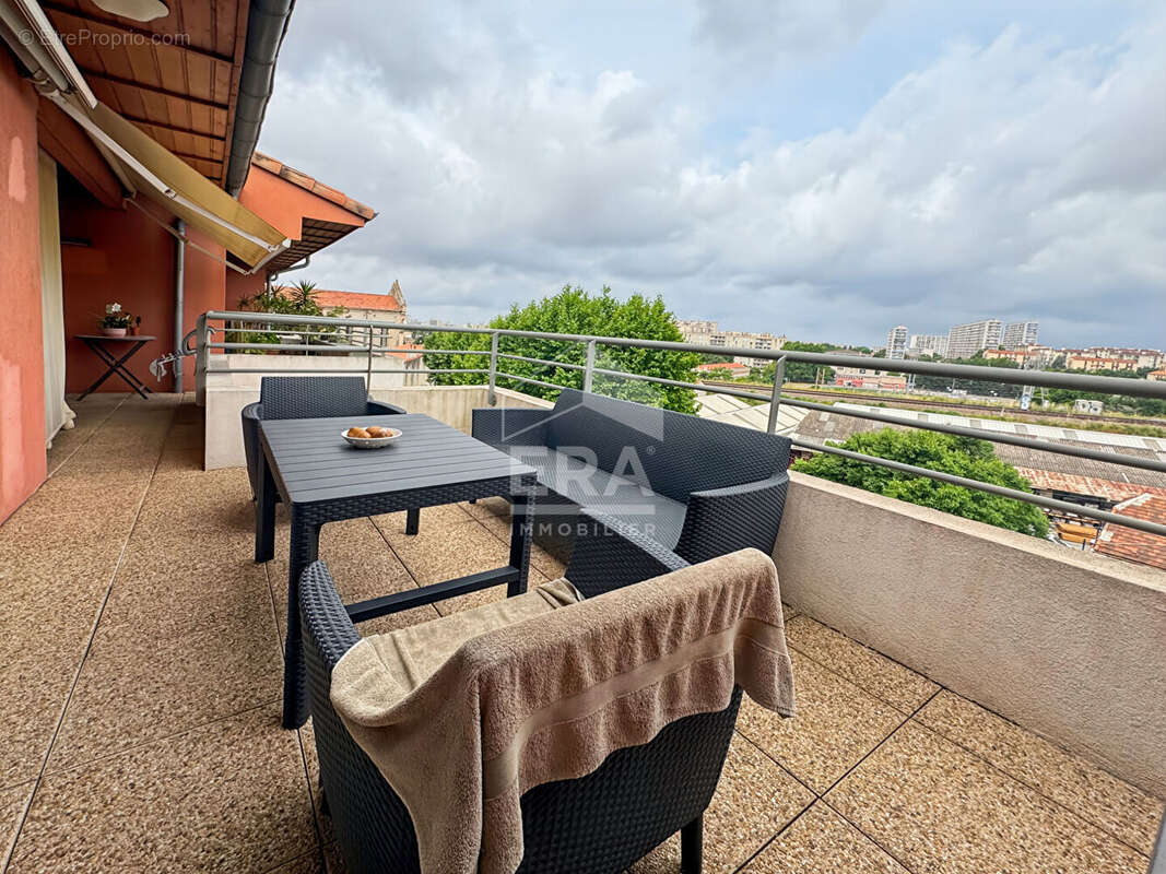 Appartement à MARSEILLE-14E
