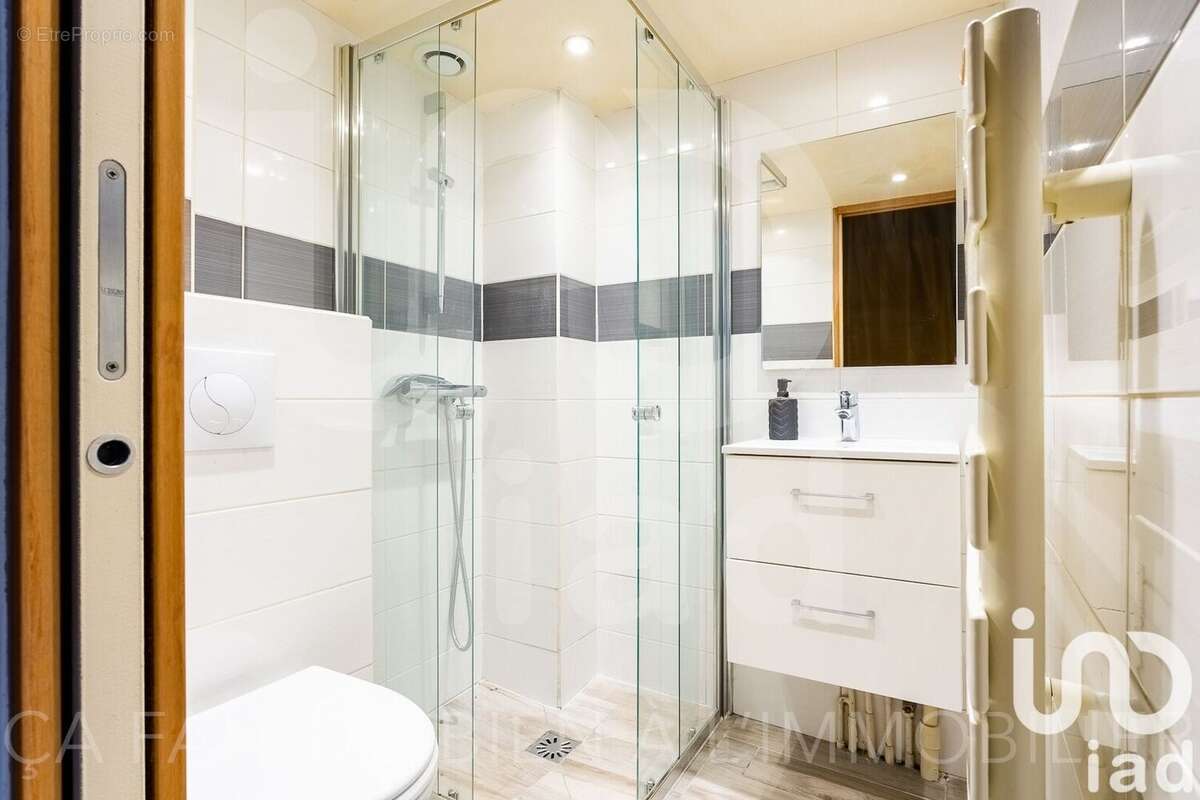 Photo 8 - Appartement à PARIS-10E