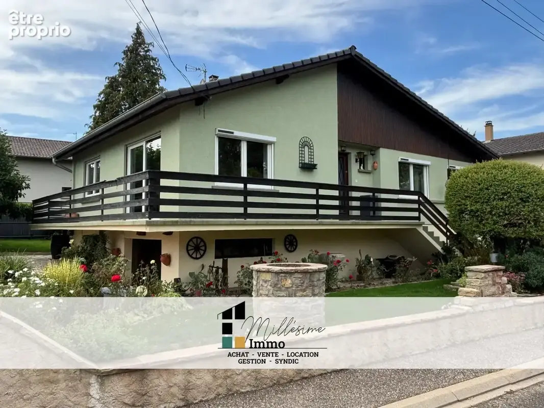 Maison à REDING