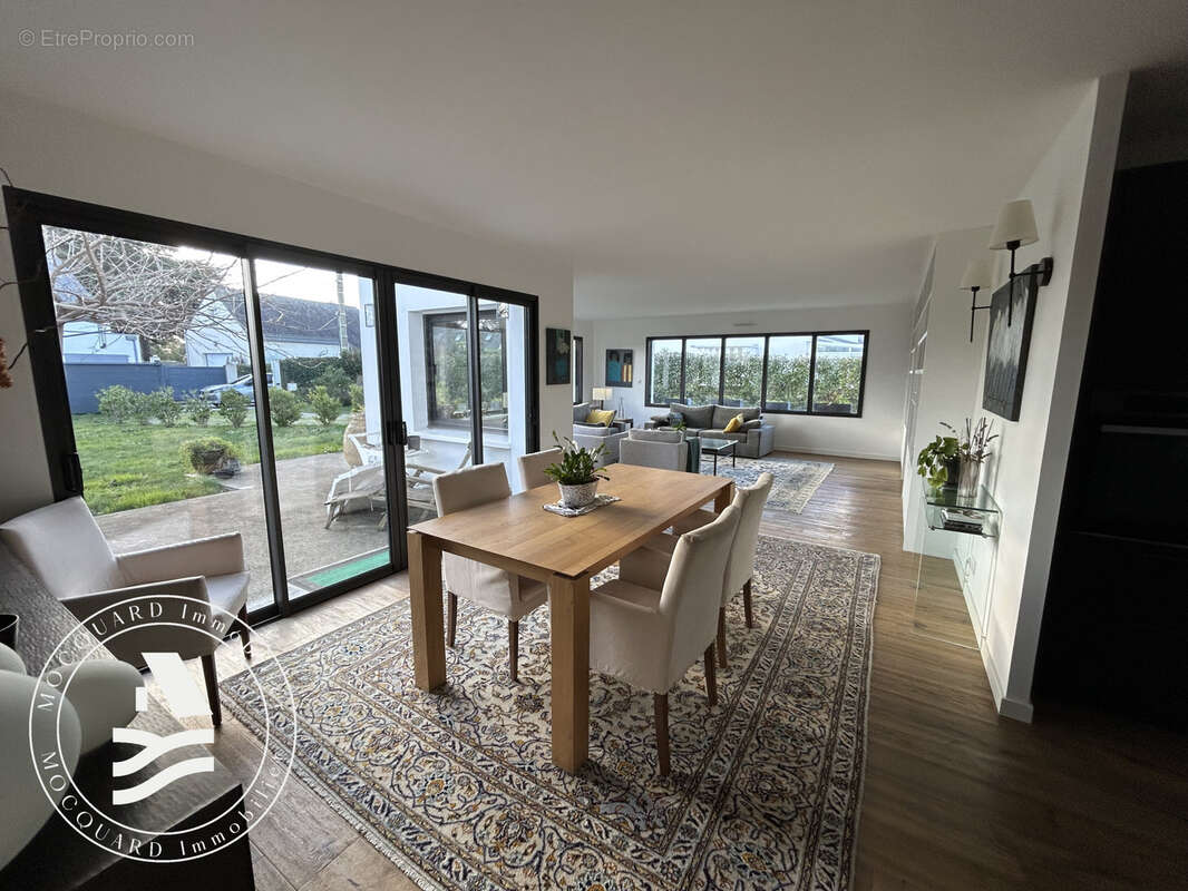 Maison à LOCMARIAQUER