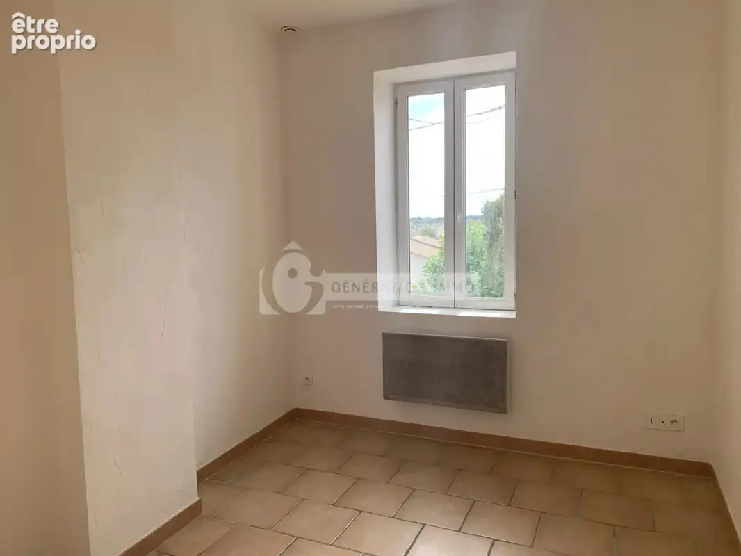 Maison avec terrasse à vendre  sur ARLES - photo 7