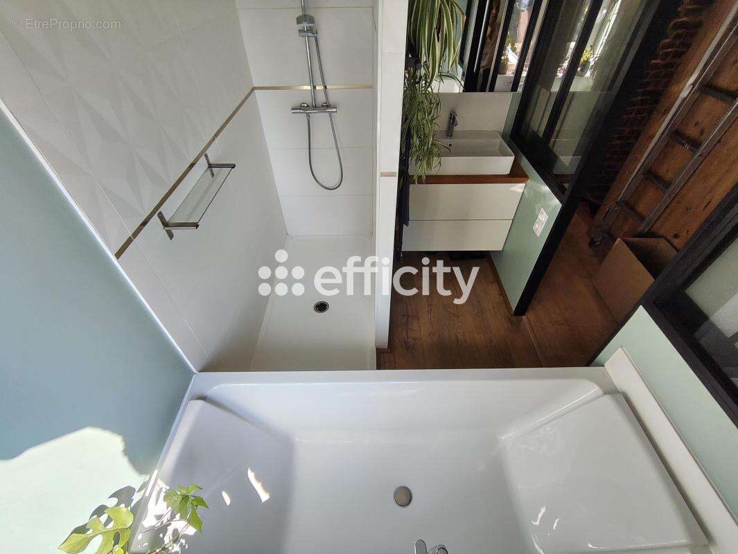 Maison 73 m² à Mons-En-Baroeul  - photo 15