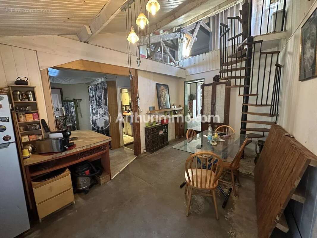 Appartement à SAINT-ASTIER