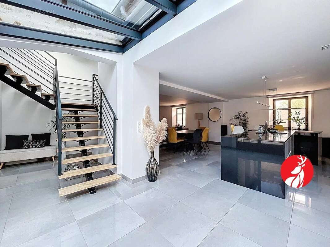 Maison à MILLY-LA-FORET