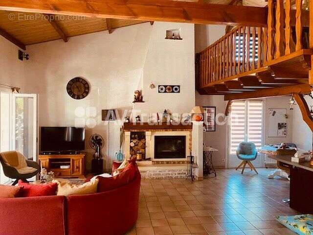 Maison 145 m² à Brizambourg  - photo 16