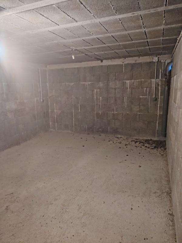 Propriété de caractère avec dépendances, piscine et maison r - photo 16
