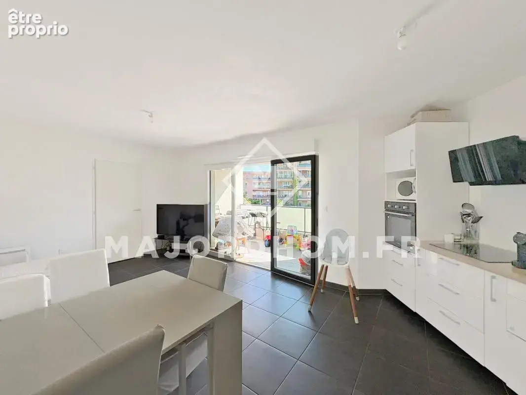 vente appartement T2 46 m2  avec terrasse aux portes des Calanques 13009 - photo 4