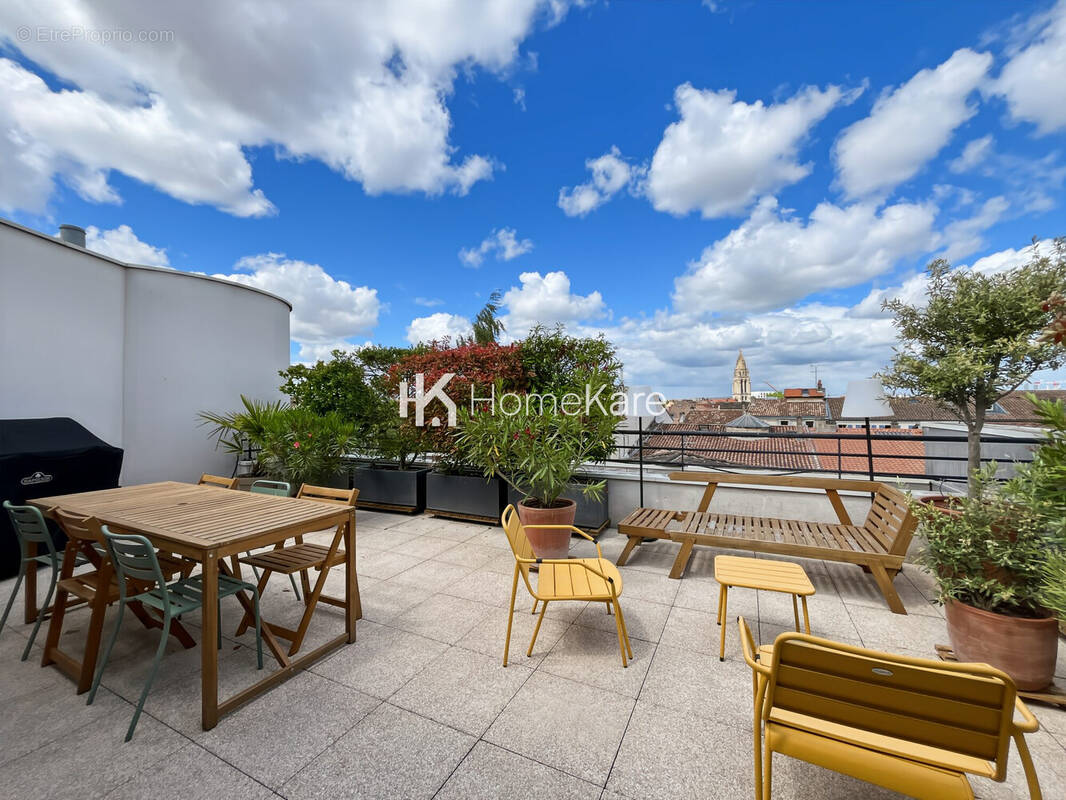 Appartement à BORDEAUX