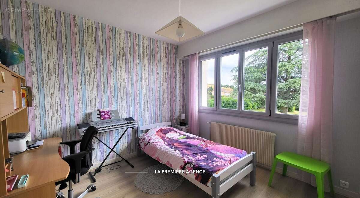 Maison à PONTCHARRA-SUR-TURDINE