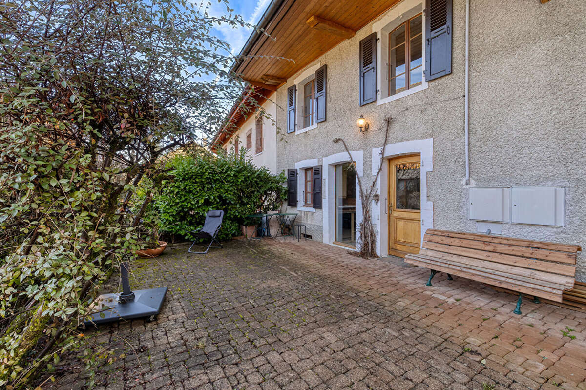 Maison à SAINT-JORIOZ