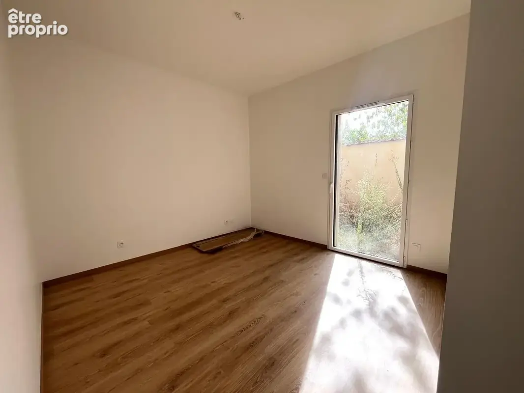 T4 en rez-de-jardin avec terrasse et jardin   Confort et prestations de qualitél - photo 12