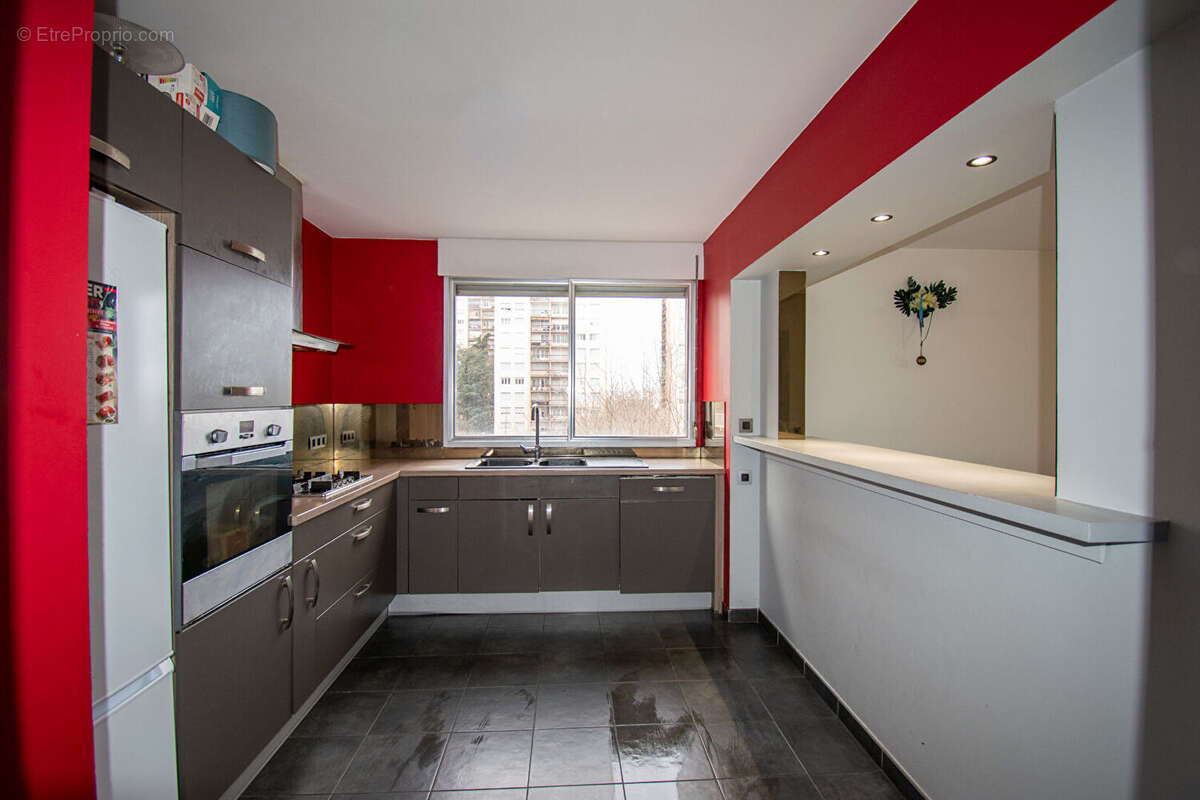 Appartement à BRON