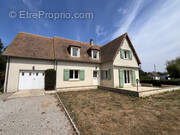 Maison à TOUR-EN-BESSIN