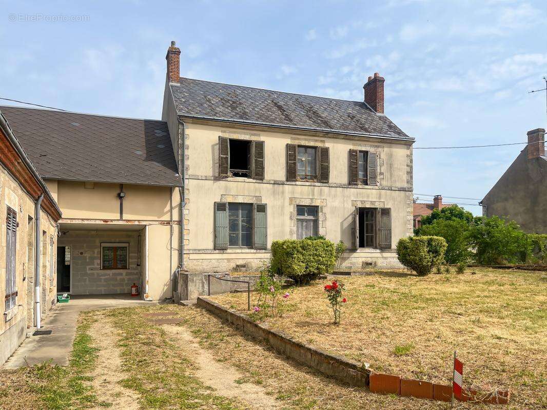 Maison à CHECY