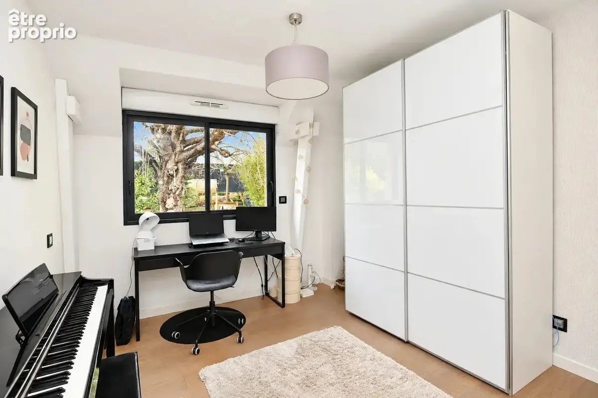 Chatou - maison contemporaine 200 m² au sol - terrain  425 m² - photo 19