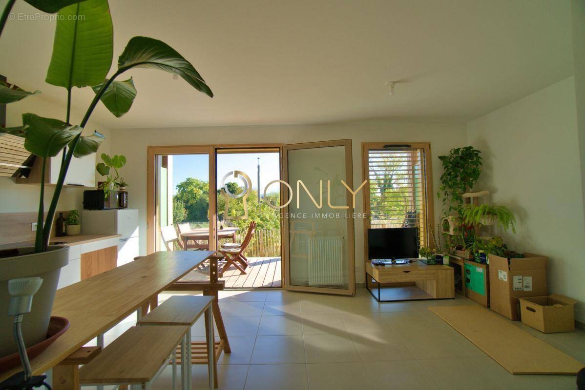 Appartement à TREVOUX