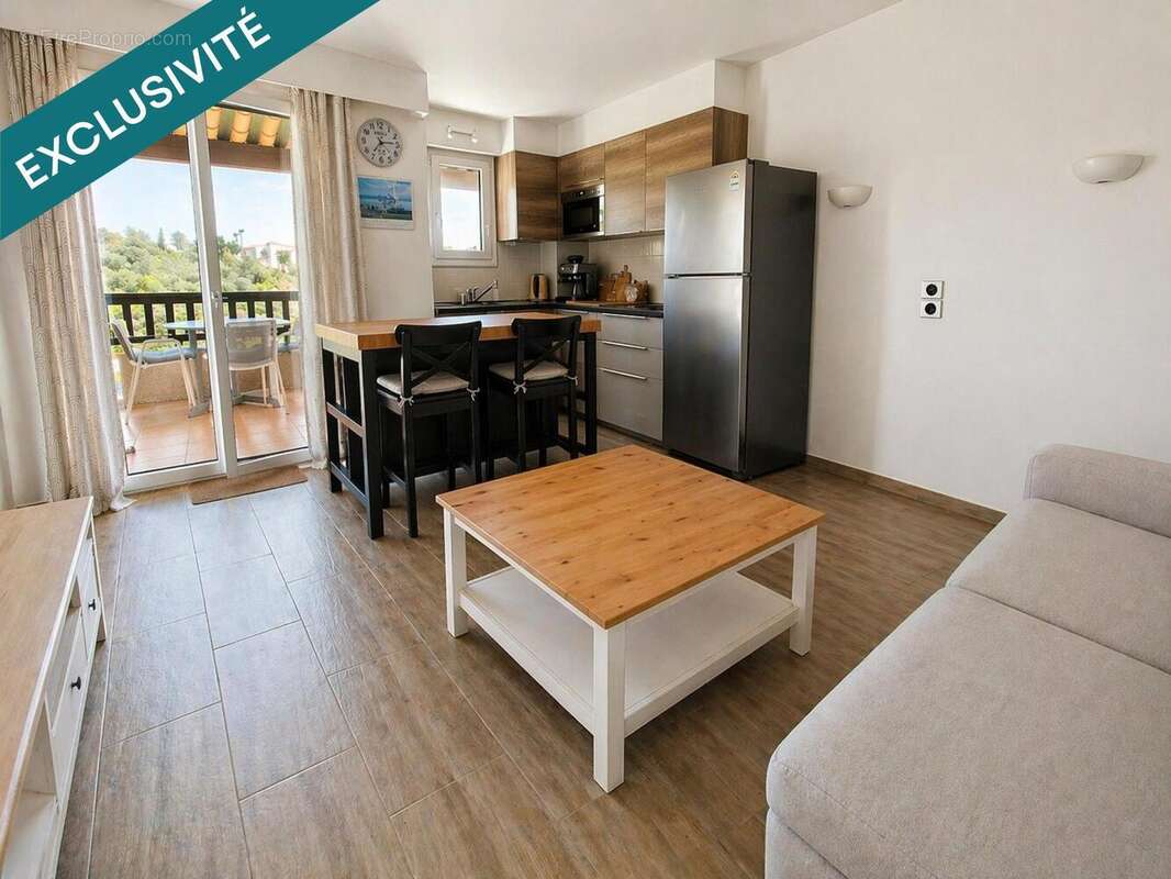 Photo 4 - Appartement à ROQUEBRUNE-SUR-ARGENS