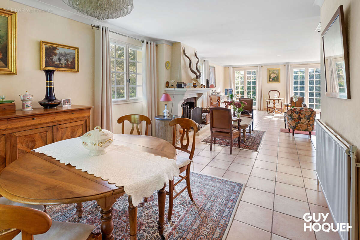 Maison Vigneux De Bretagne  190 m2 - photo 11