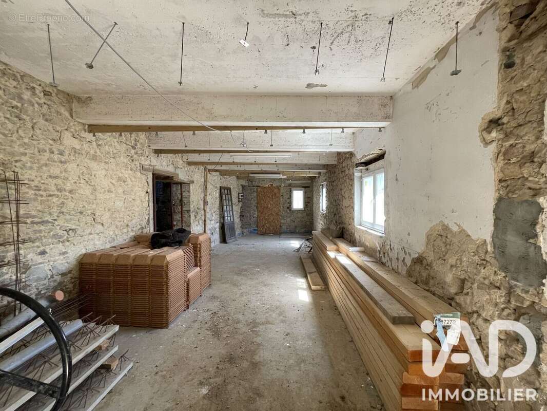 Maison 200 m² à Periers  - photo 5