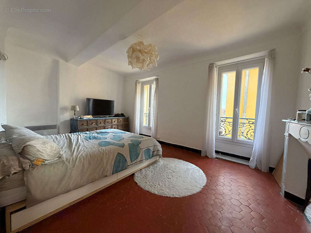 Maison à GATTIERES