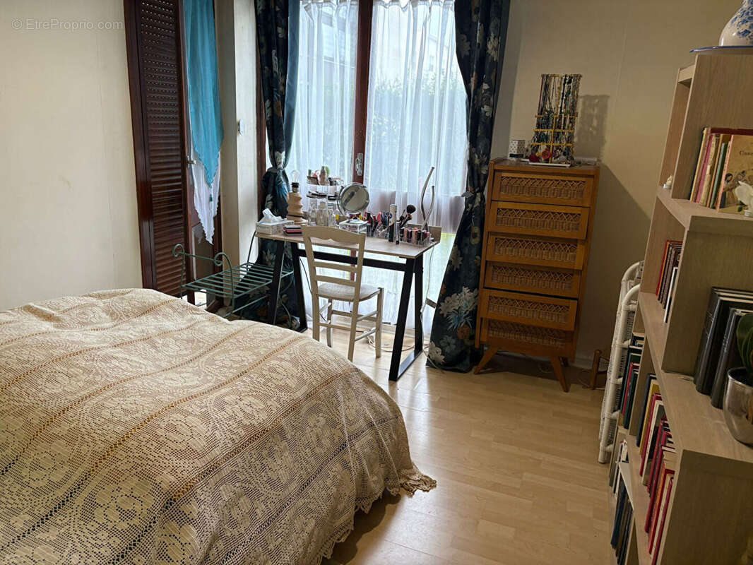 Appartement à FONTENAY-LE-FLEURY