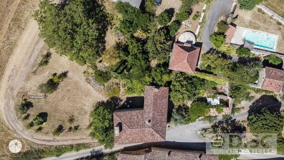 Belle demeure de caractère avec jardin de 1500 m². - photo 23