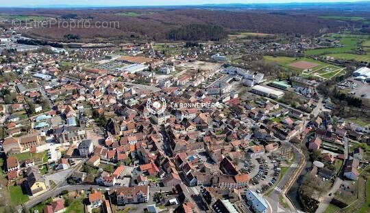 Commerce à HERICOURT