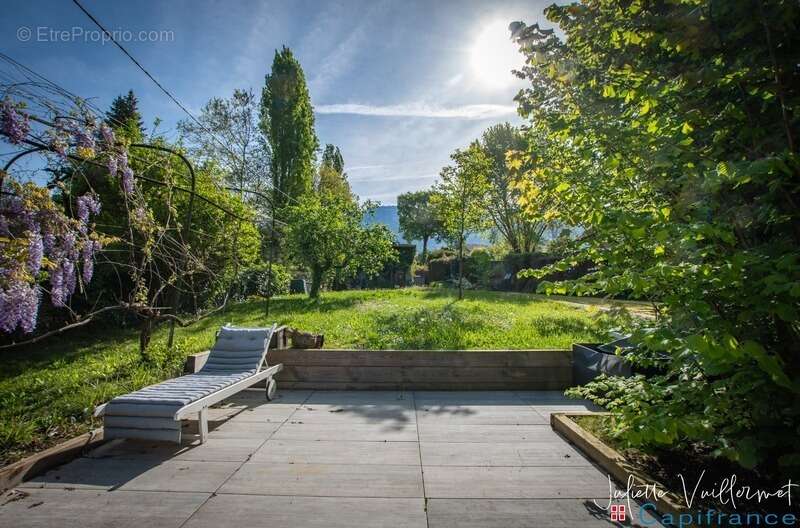 Appartement à AIX-LES-BAINS