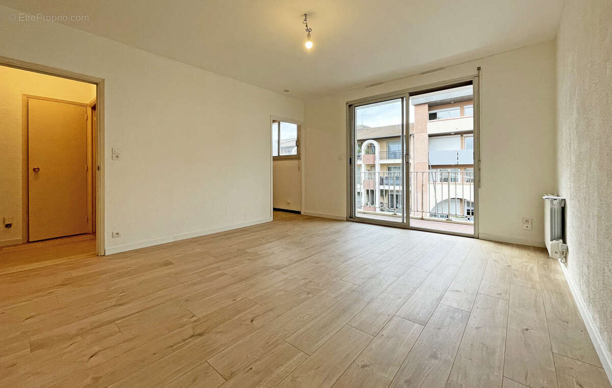 Appartement à LES ANGLES