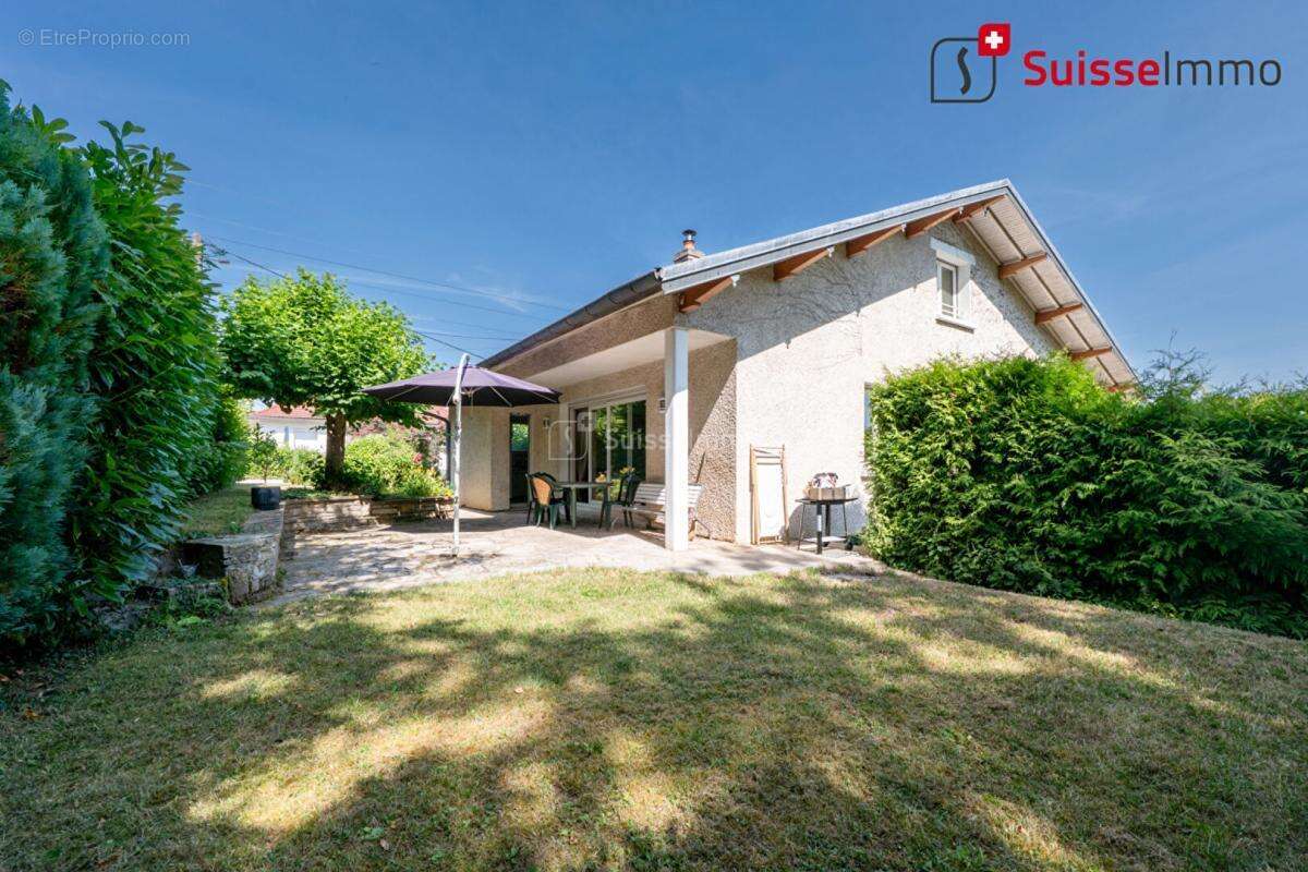 Maison Audincourt 7 pièces 124 m2 - 19 ares de terrain - photo 2