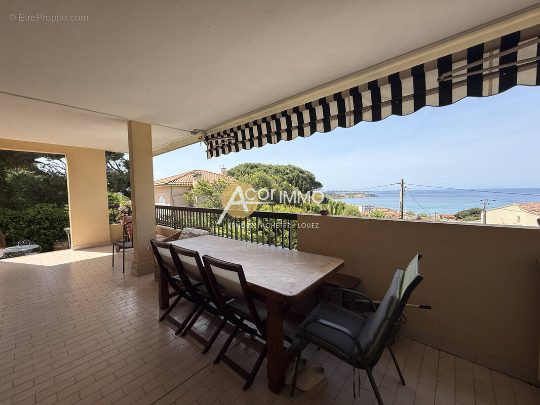 Appartement à SIX-FOURS-LES-PLAGES