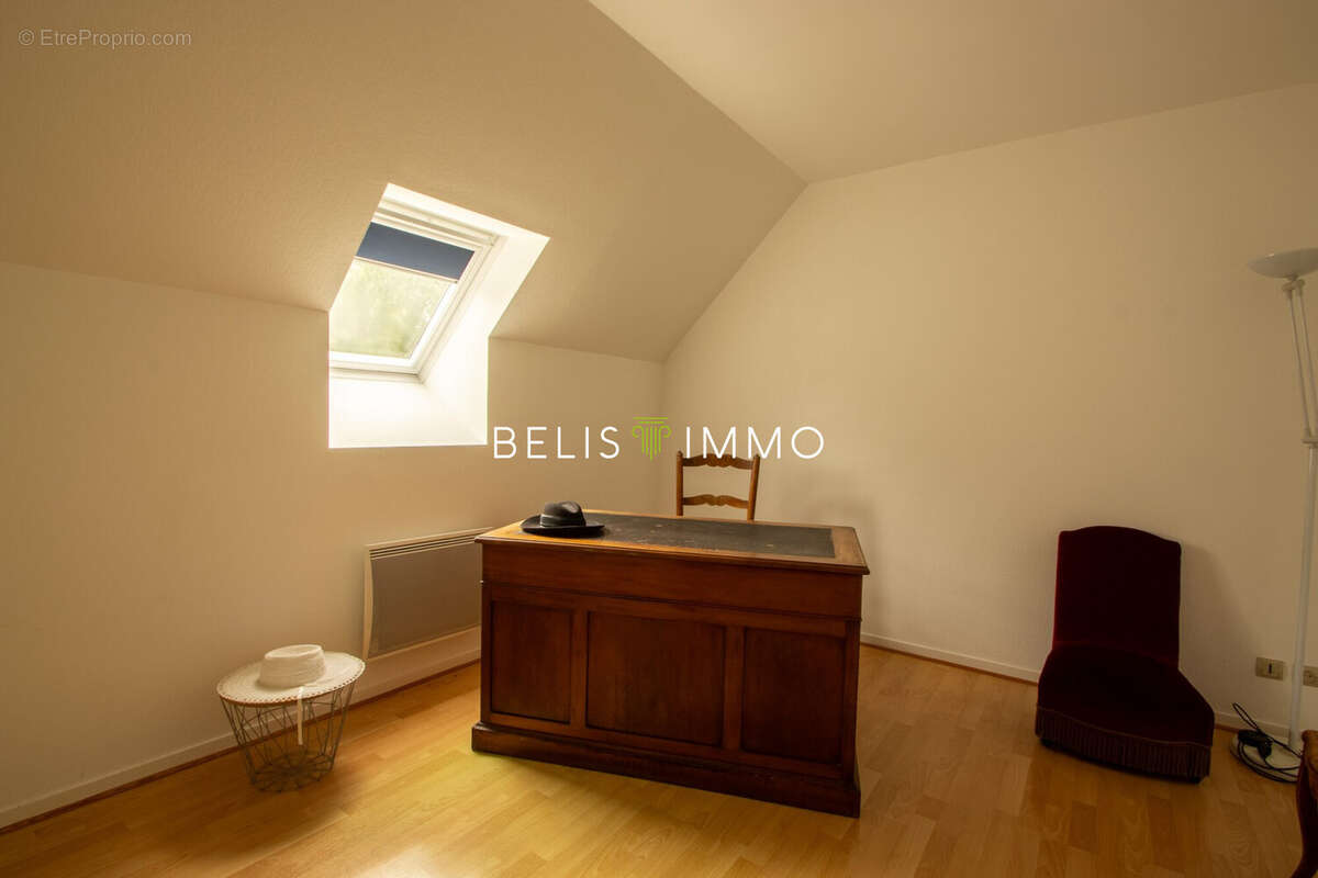 Maison à MONTLOUIS-SUR-LOIRE