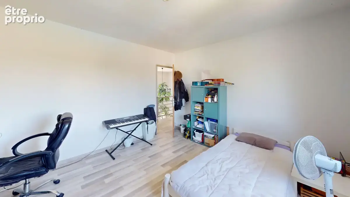 Maison familiale avec piscine, garage - photo 10