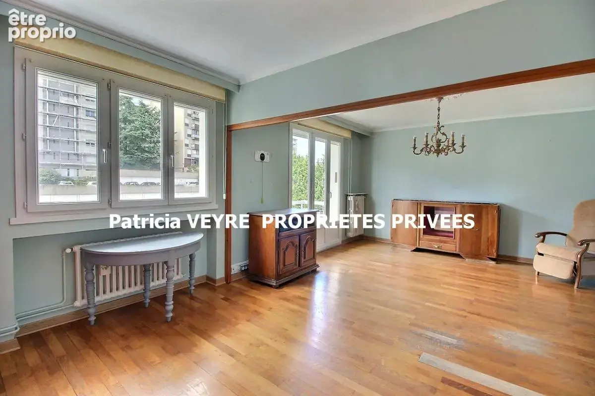 Saint-Étienne (42100) Appartement T4 de 81 m², 3 chambres,  balcon, garage et cave - photo 3