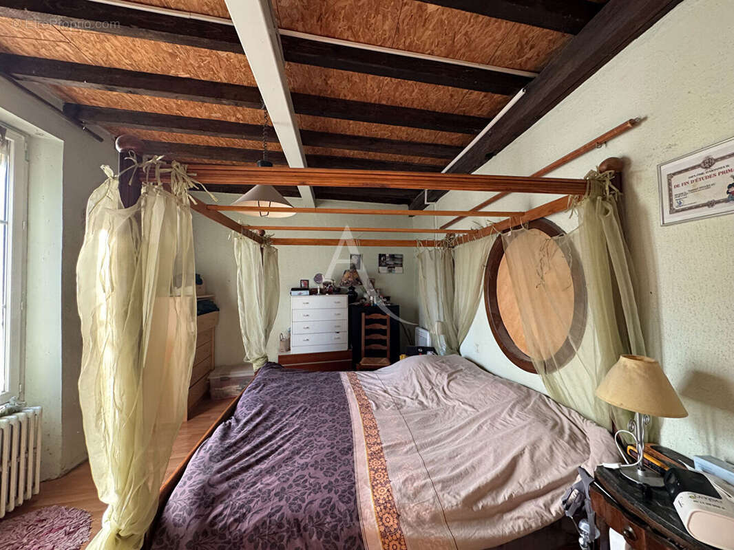 Maison à LABASTIDE-DE-LEVIS