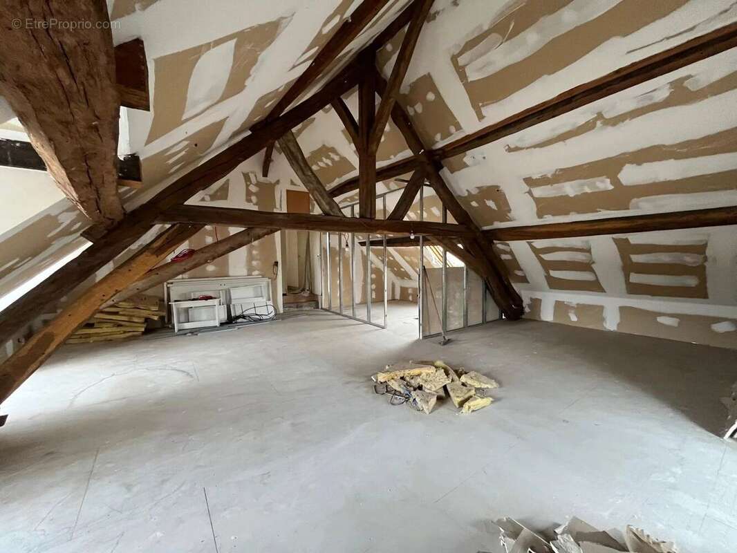 Maison à CHALLUY