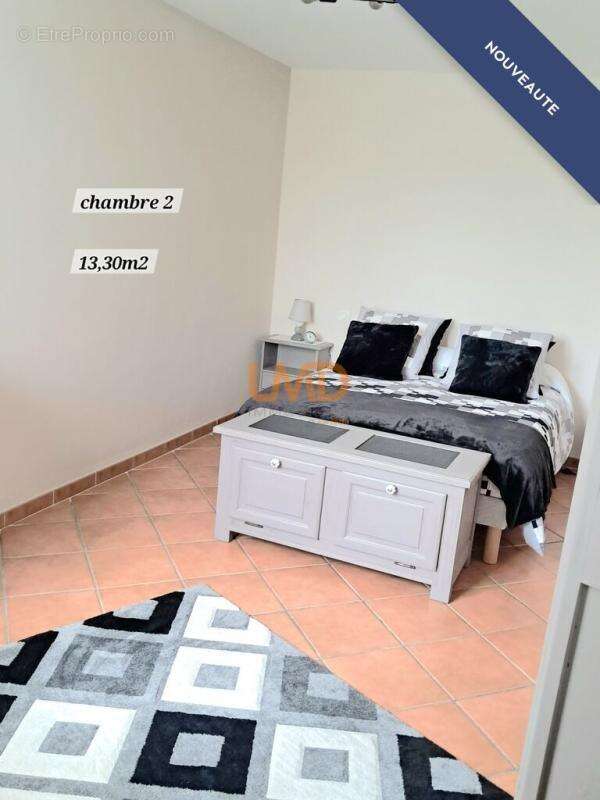 Maison à VEZENOBRES