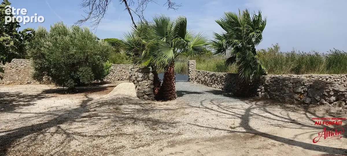 Exceptionnel: maison de pêcheur en bord d'étang - photo 8