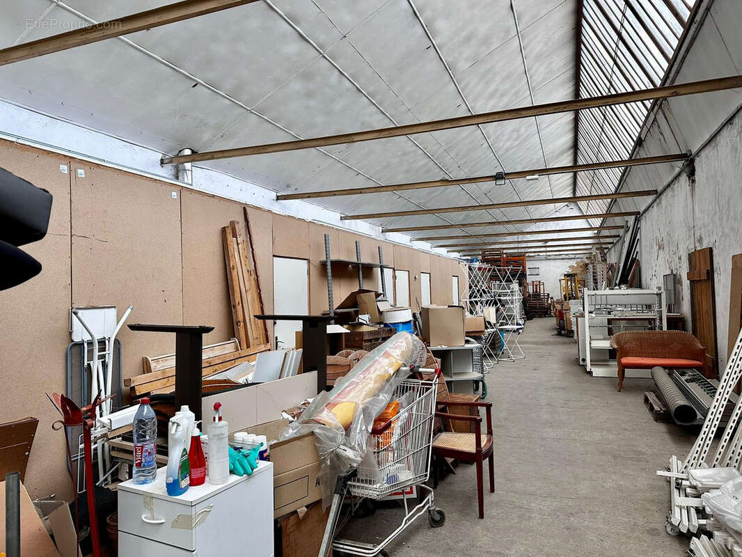 Commerce à SAINT-BRESSON