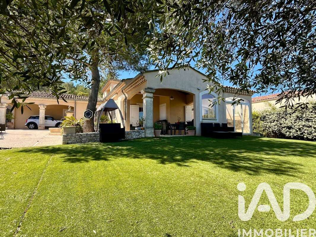 Photo 3 - Maison à CAVEIRAC