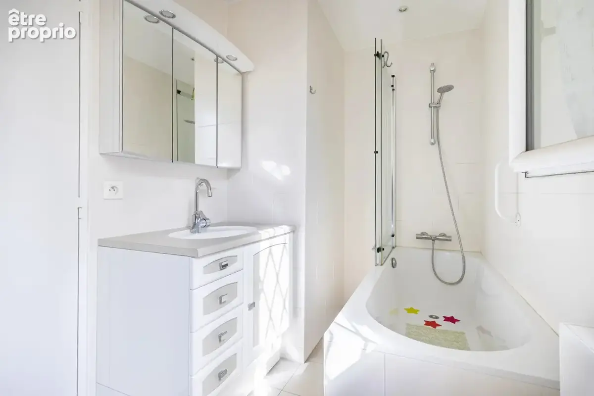Viroflay rive droite - jolie maison au calme - photo 14