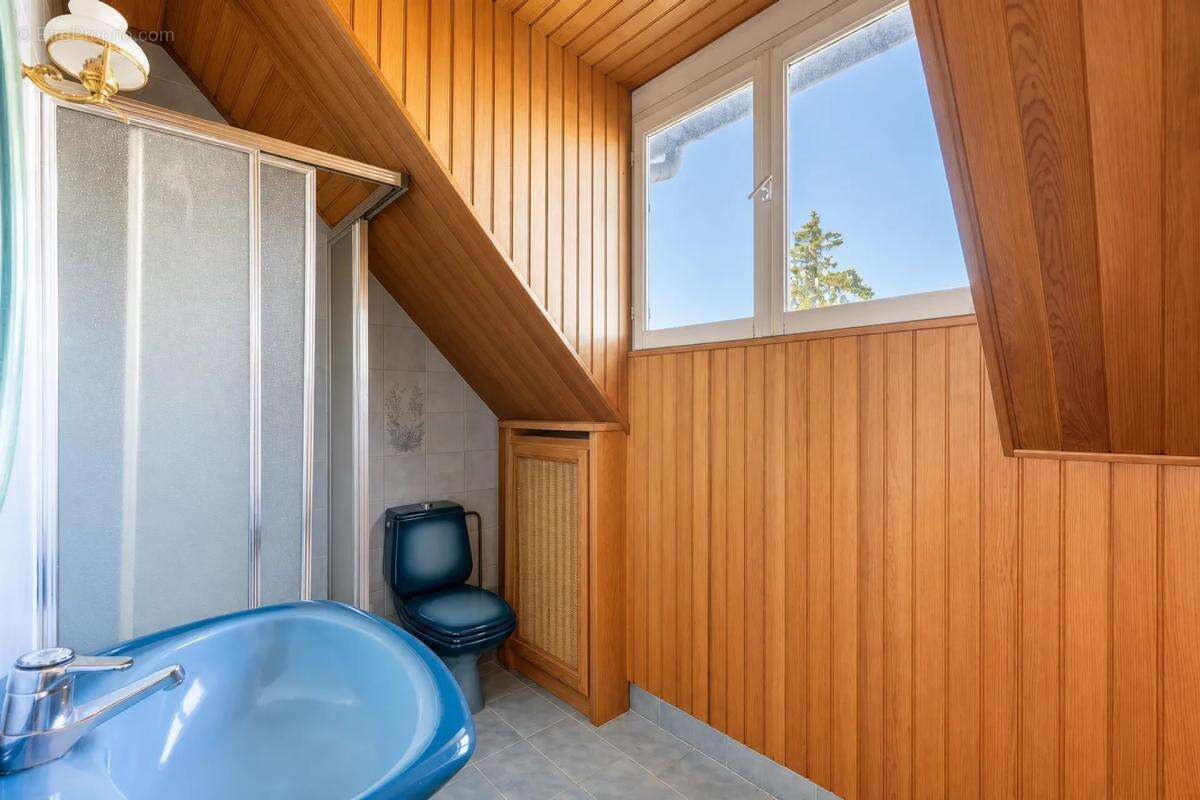 Maison de 7 pièces de 140 m² à Eaubonne - photo 17