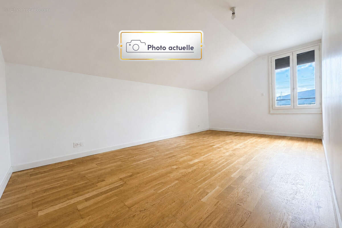 Appartement à SAINT-PIERRE-EN-FAUCIGNY