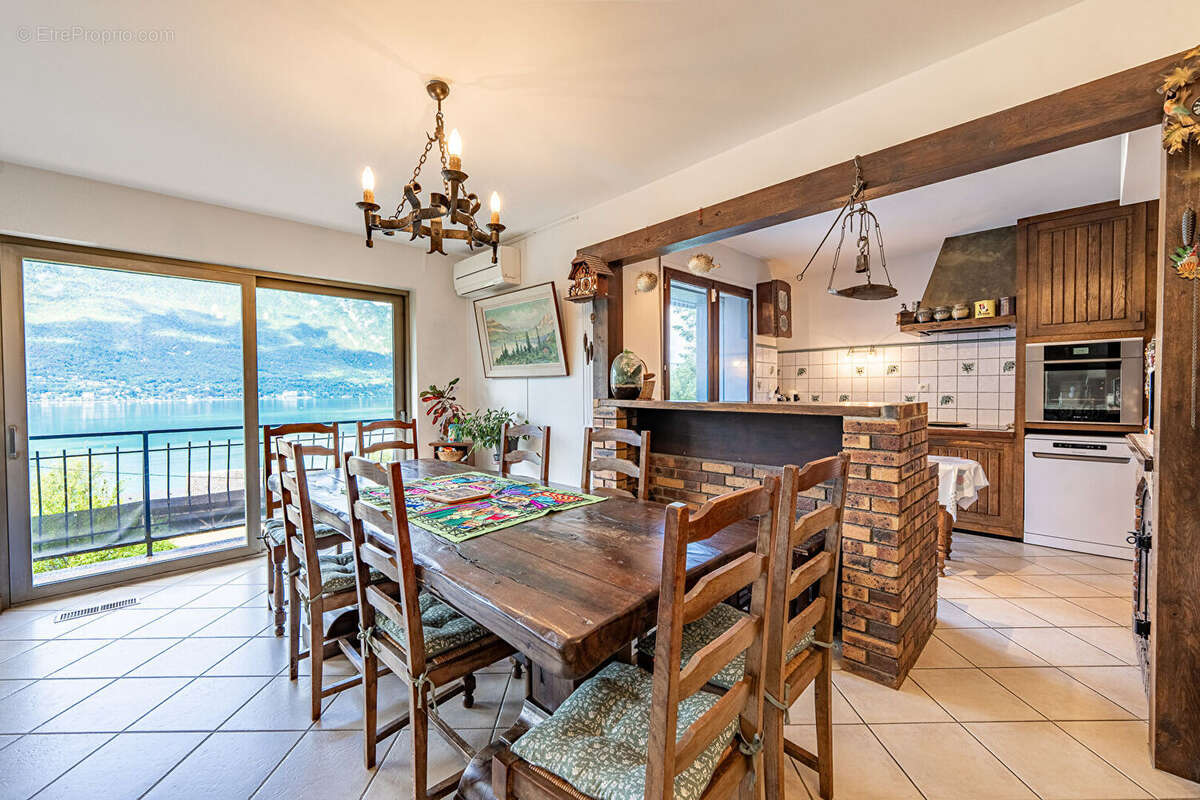 Maison à AIX-LES-BAINS