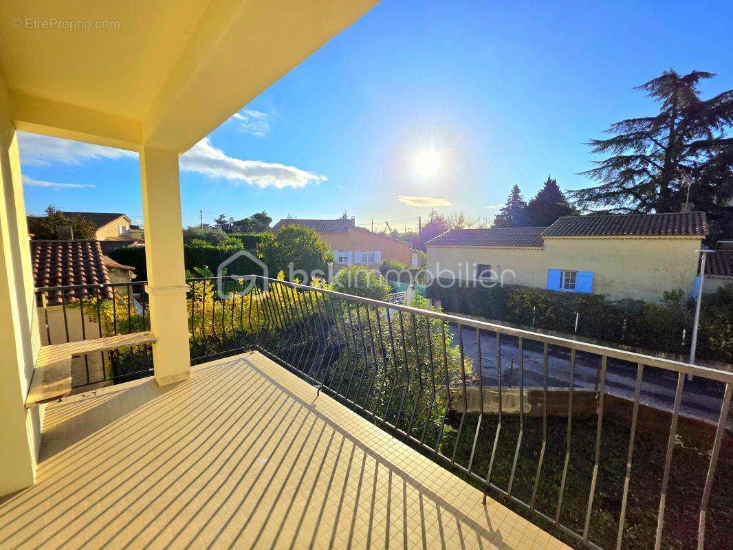 Maison à PIERRELATTE