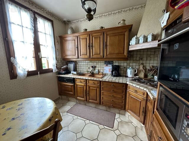 Maison à BURES-SUR-YVETTE
